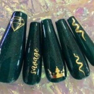 Press-on nails